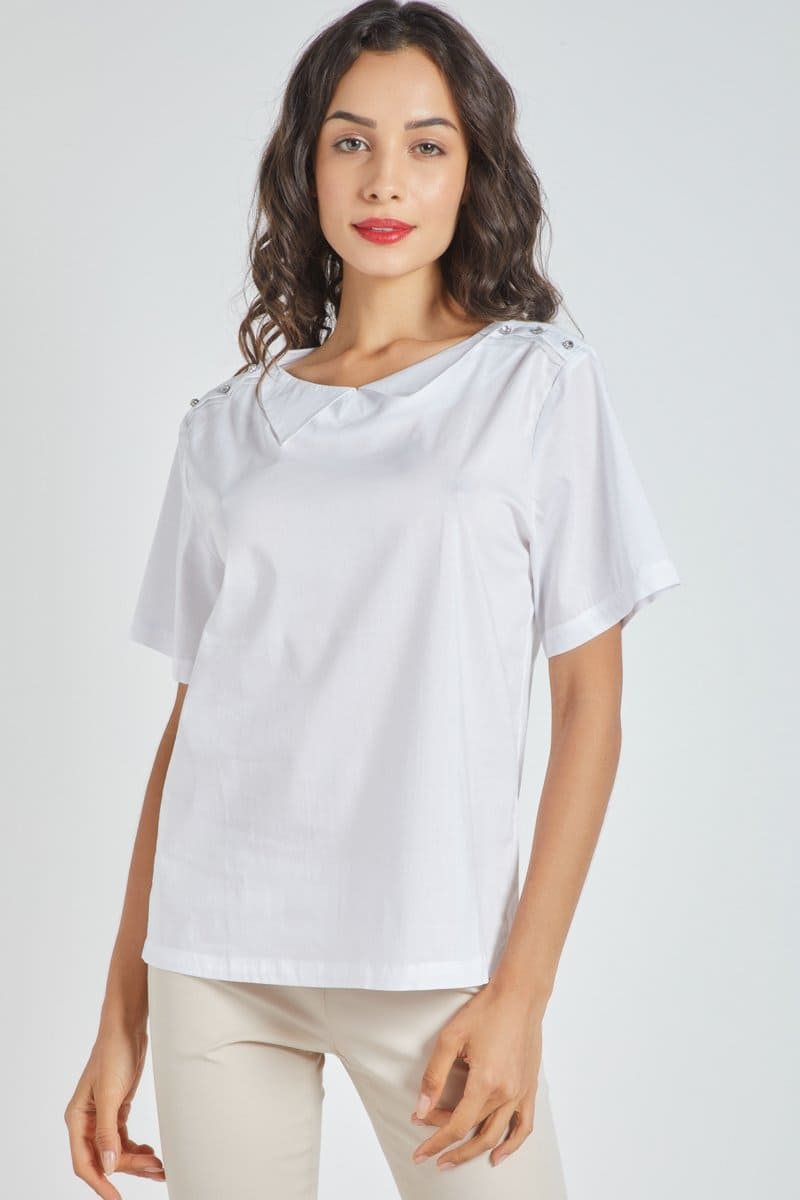 Blusa mujer blanca, camisa manga corta, hombros pedrería sintética, cuello solapa, poliéster, costuras vistas, corte recto, elegante, talla L, ideal oficina o casual, fresca y cómoda ✅Entrega 24/48h