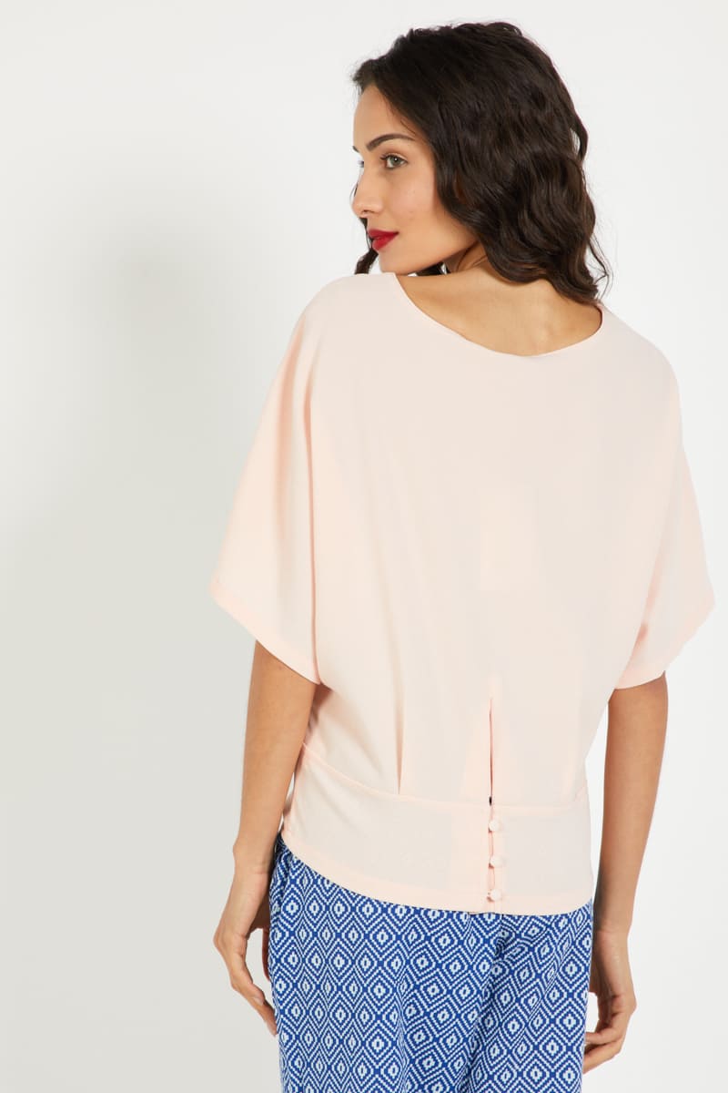 Blusa elegante mujer, top manga murciélago holgada, detalle flor hombro, estilo casual oficina, tela ligera tacto suave, color rosa claro, talla L, outfit femenino ideal primavera-verano ✅Entrega 24/48h