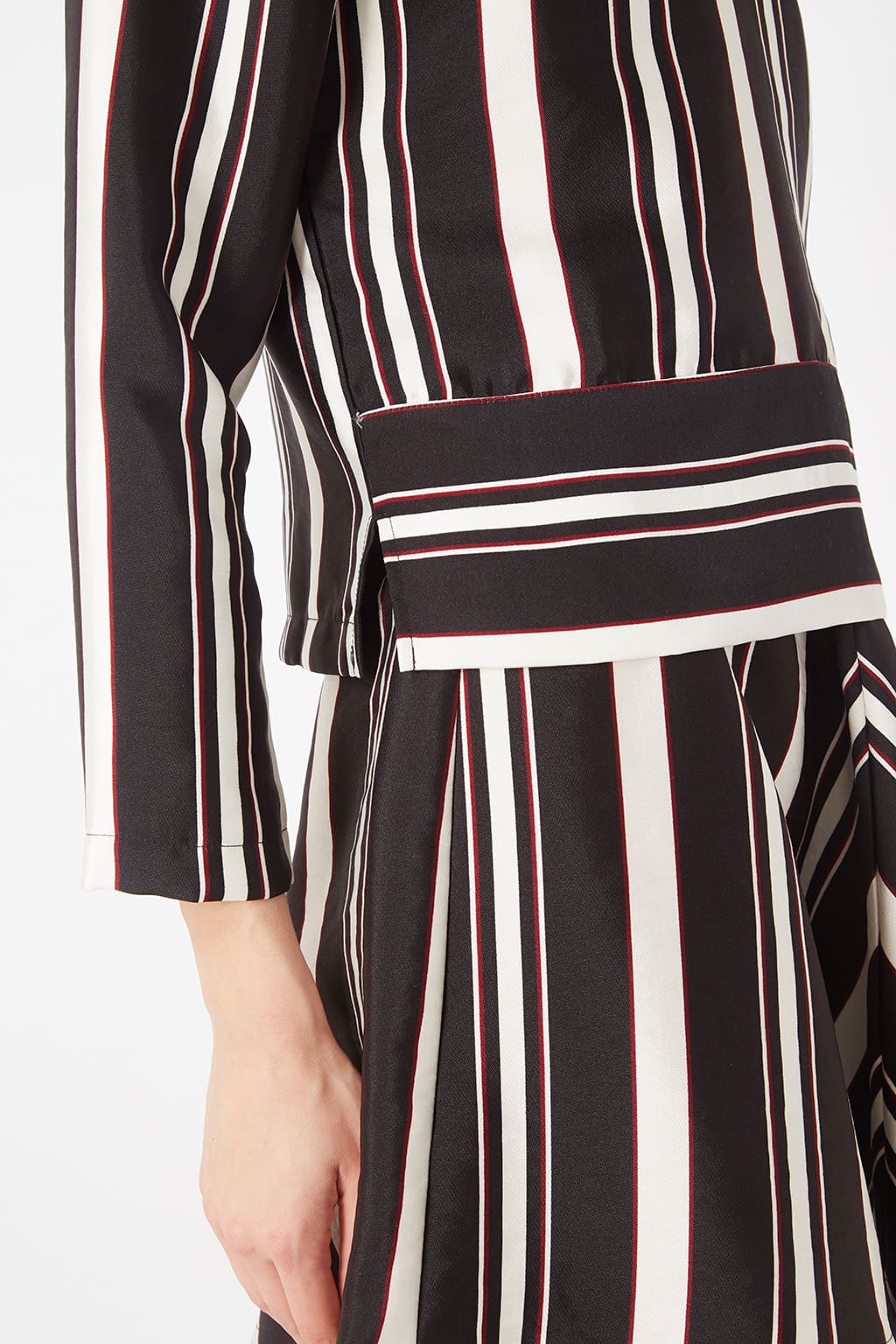 Conjunto mujer blusa manga larga falda corta rayas verticales moderno elegante tejido ligero cómodo outfit eventos sociales L negro ideal look sofisticado ✅Entrega 24/48h