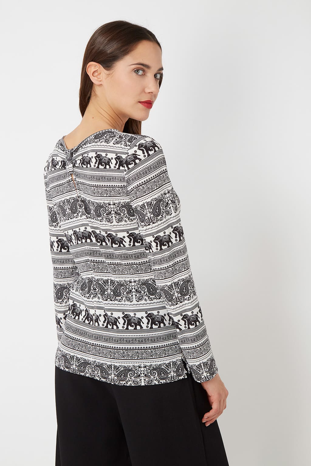 Blusa mujer manga larga estampada paisley lunares elefantes, cuello redondo, diseño cómodo versátil, estilo casual elegante, color negro, talla 36, ideal uso diario outfit oficina ✅Entrega 24/48h