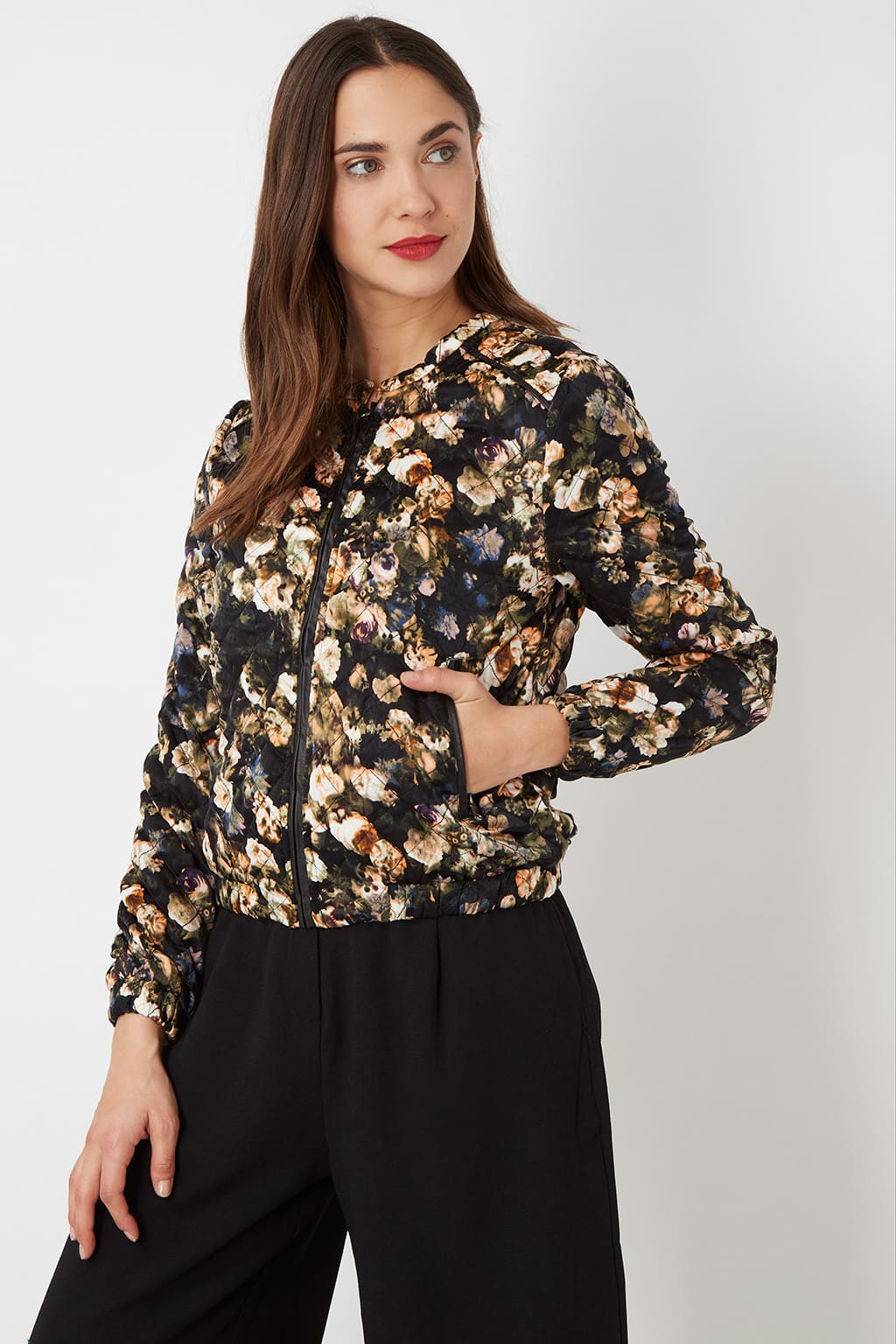 Chaqueta mujer corta satinado floral, abrigo ligero, cremallera frontal, manga larga, estilo casual, tejido suave, floral print negra multicolor, talla 36, ideal entretiempo, cómoda y versátil ✅Entrega 24/48h