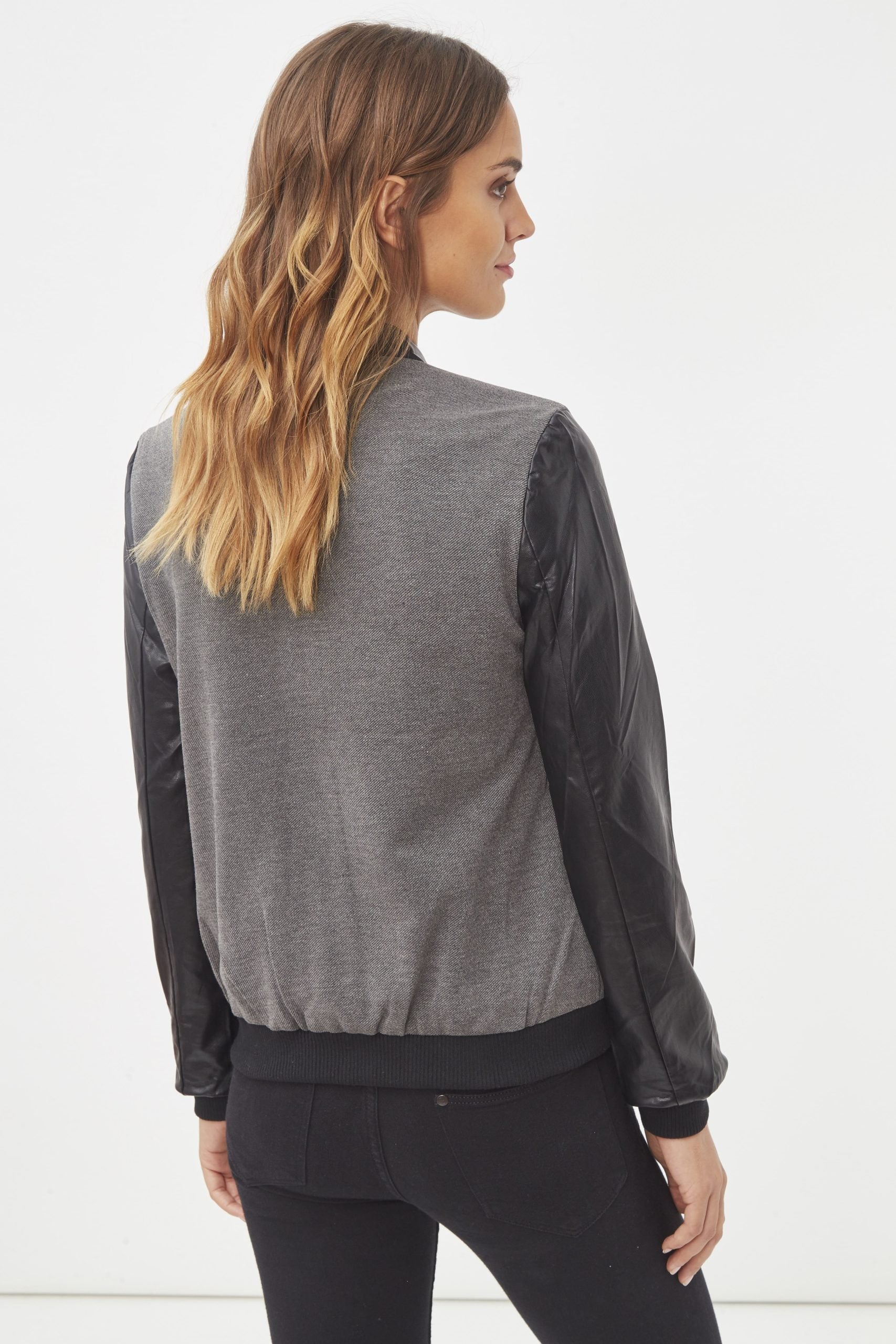 Chaqueta mujer teddy, bomber sintética SI-220008, efecto piel, cuello ligeramente alto, manga larga, bolsillos decorativos, terminaciones canalé, cierre botones presión, gris, talla 36, cómoda versátil elegante ✅Entrega 24/48h