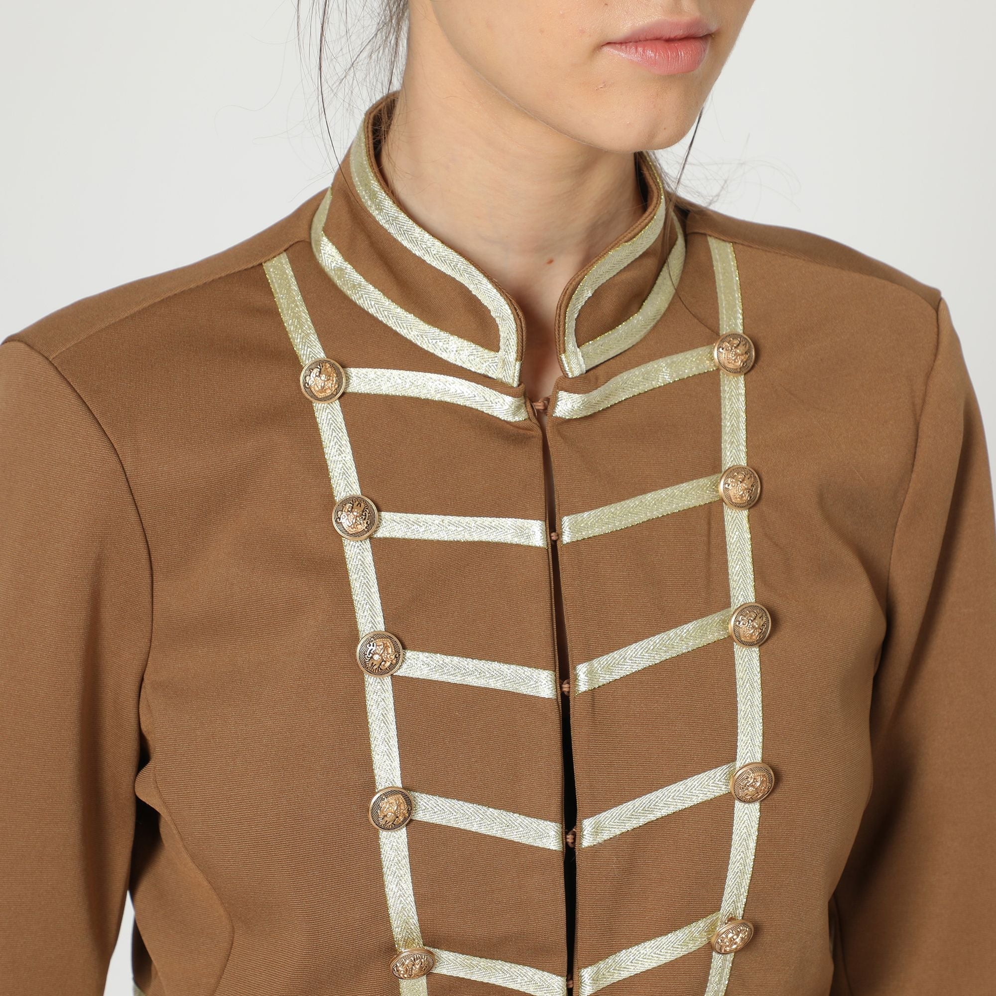 Chaqueta mujer estilo militar, blazer, bordados decorativos, solapas, botones metálicos, cierre corchete, manga larga, diseño original, color beige, talla 36, elegante y versátil, cómoda ✅Entrega 24/48h