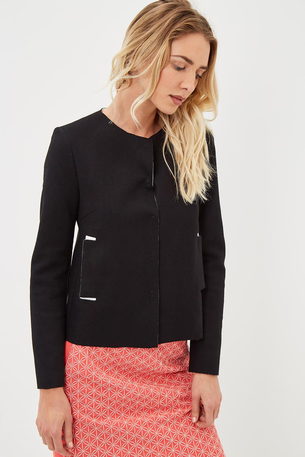 Chaqueta mujer paño sintético blazer recto abrigo corto cuello redondo manga larga bolsillos laterales cierre corchetes talla 36 elegante versátil ligera oficina casual negro ✅Entrega 24/48h