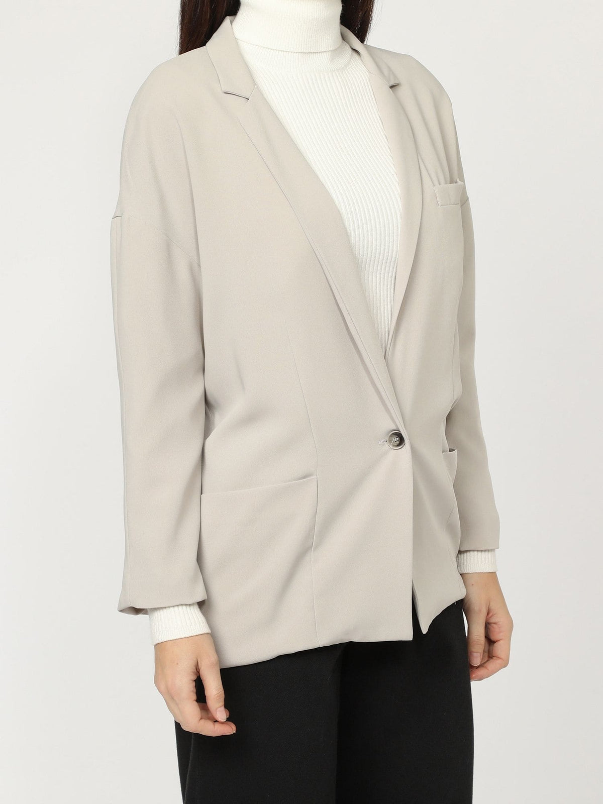 Americana mujer blazer desestructurado sintético estilo recto solapa diseño moderno cuello pico manga larga bolsillos delanteros cierre botón color gris talla L cómodo versátil elegante ✅Entrega 24/48h