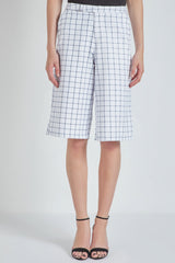 Bermuda mujer cuadros blanco, short elegante, talle alto, tejido ligero, estilo sofisticado, look formal o urbano, versátil, perfecta oficina, talla L, comodidad y frescura aseguradas ✅Entrega 24/48h