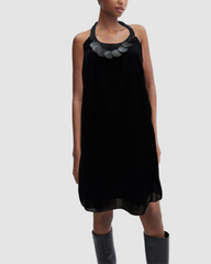 Vestido corto mujer, dress sin mangas, escote halter, detalle collar, tejido ligero, forro interior, estilo casual y elegante, color negro, talla 38, cómodo y versátil ✅Entrega 24/48h