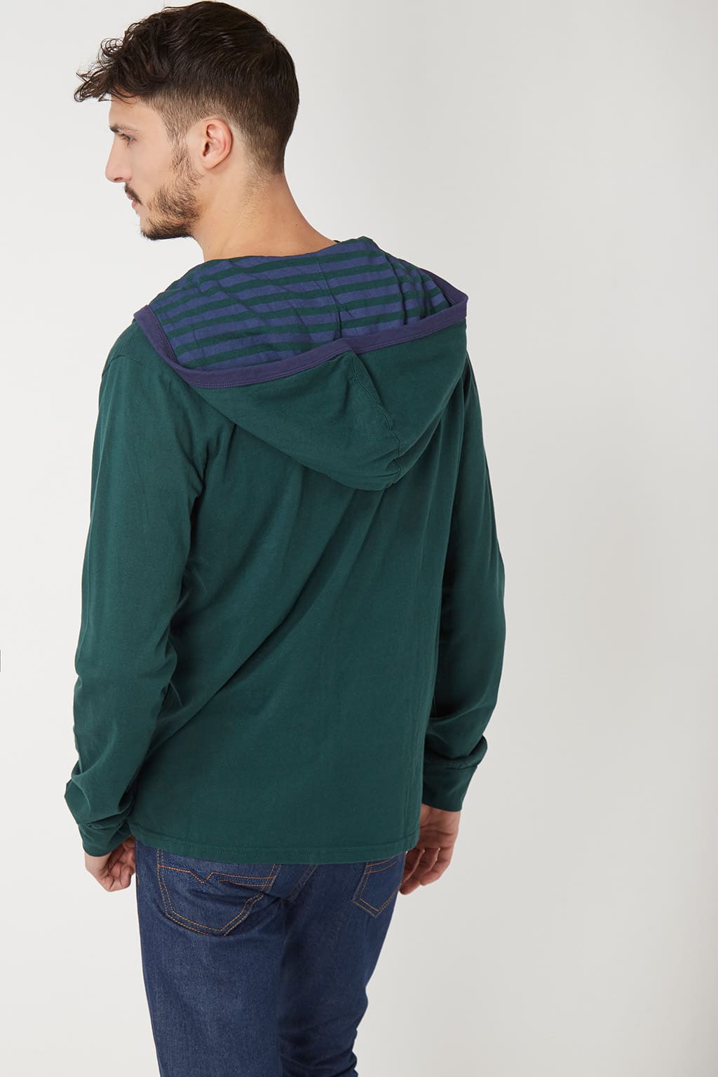 Cardigan sudadera hombre capucha interior rayas bolsillos delanteros cierre botones algodón corte regular manga larga color verde talla L cómodo versátil casual urbana ✅Entrega 24/48h