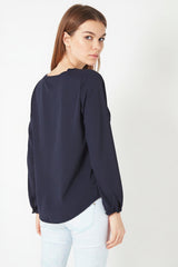 Blusa mujer manga larga retro, camisa top lazo frontal, diseño estampado geométrico, tela ligera, elegante, cómoda, ideal oficina o casual. Color marrón/azul. Talla 38 disponible. ✅Entrega 24/48h