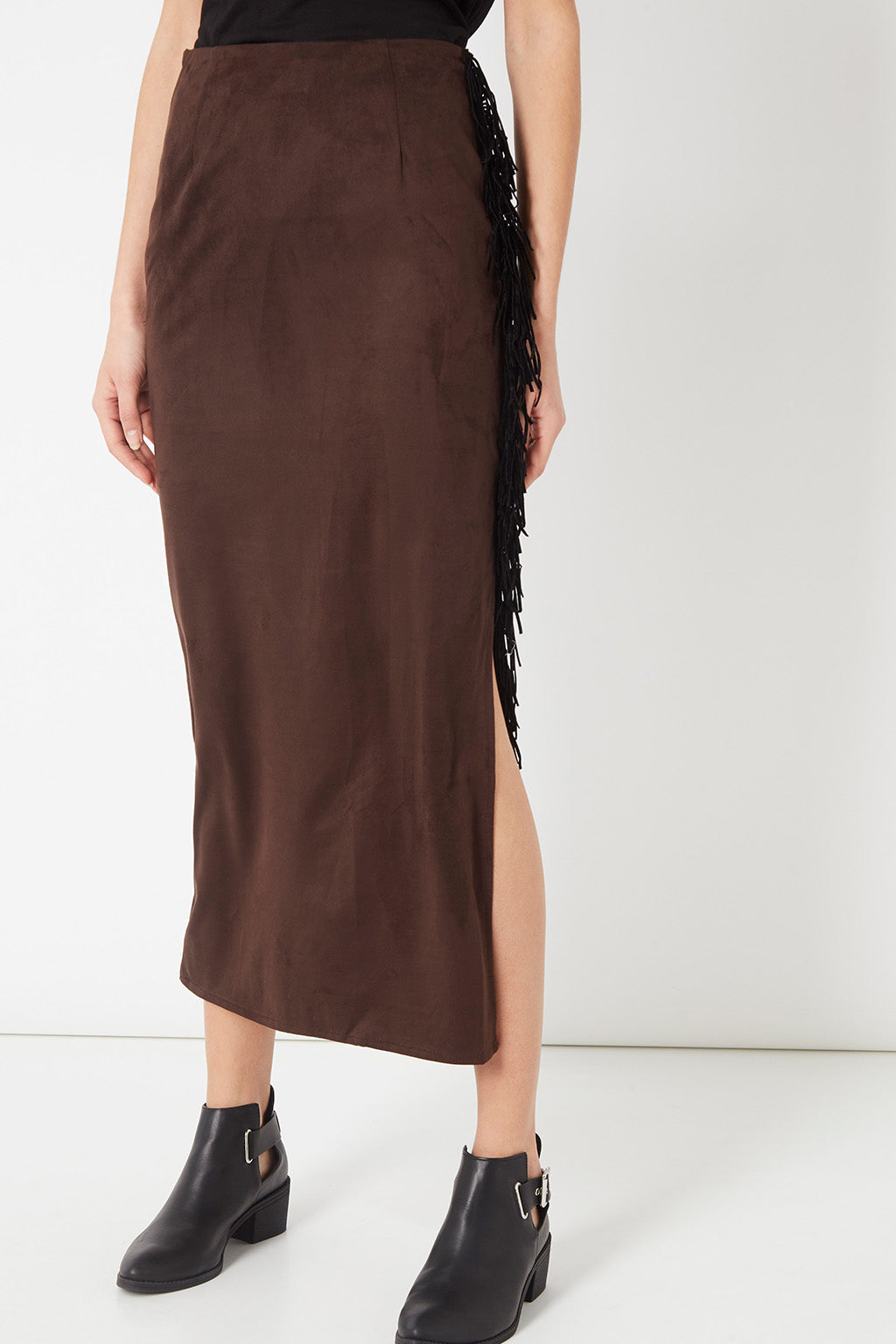 Falda mujer midi sintética nobuk, modelo SI-040015, flecos decorativos, cintura elástica, abertura lateral, cierre cremallera, cómoda elegante versátil, marrón, talla 36, ideal otoño invierno ✅Entrega 24/48h